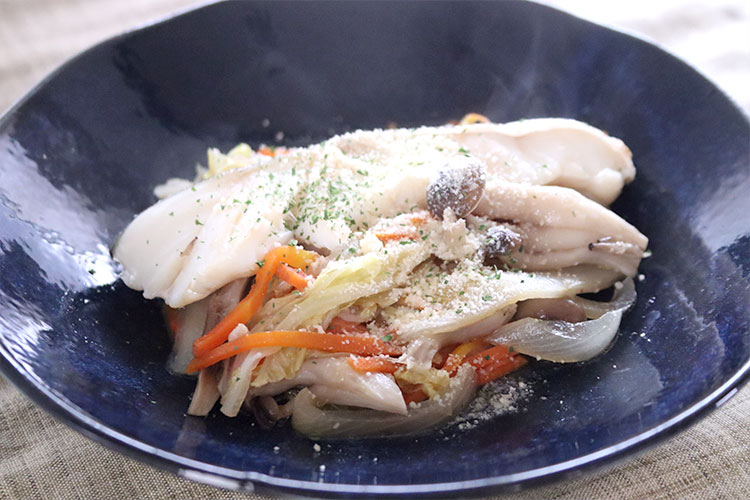 タラと野菜の蒸し焼き